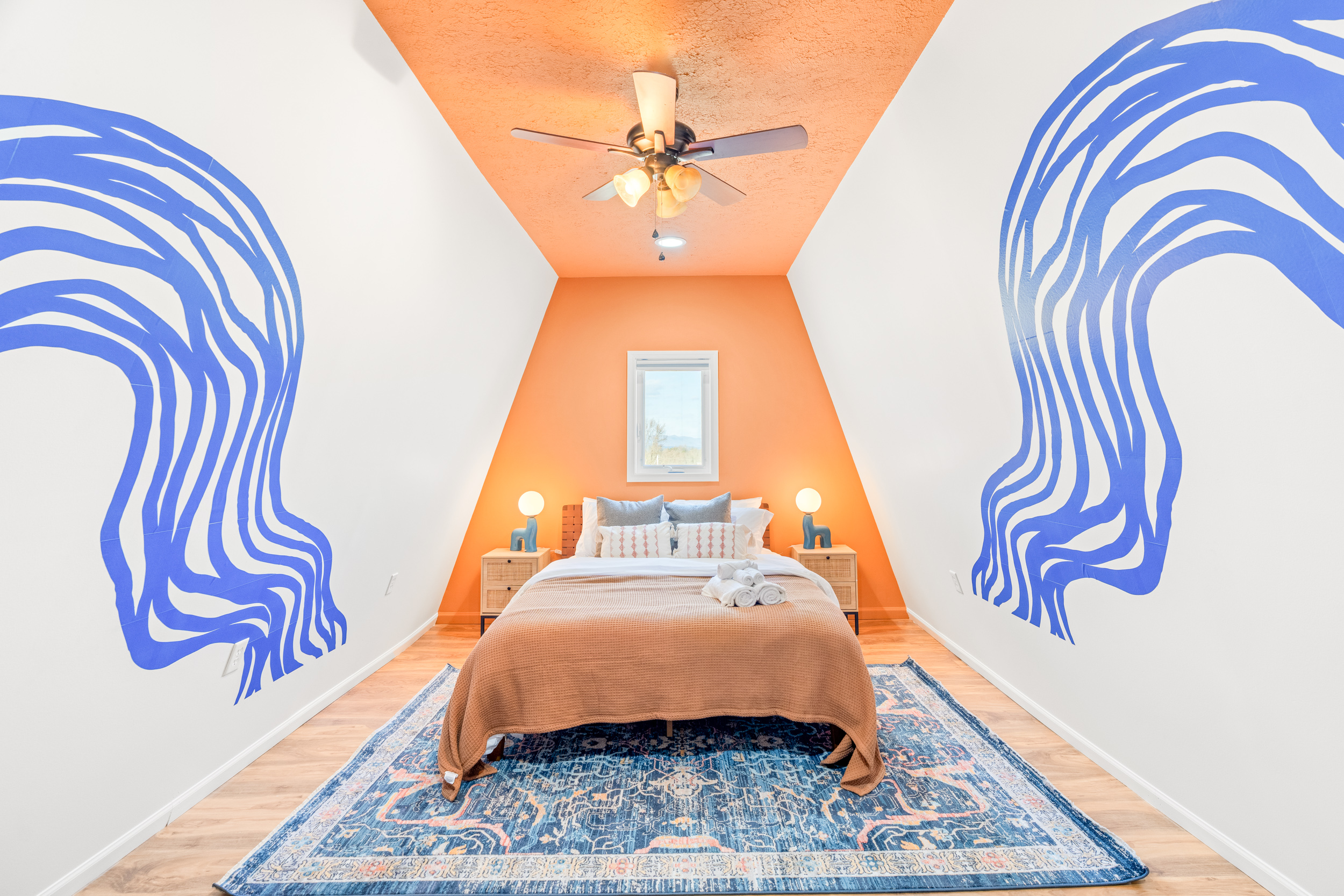 Queen bedroom